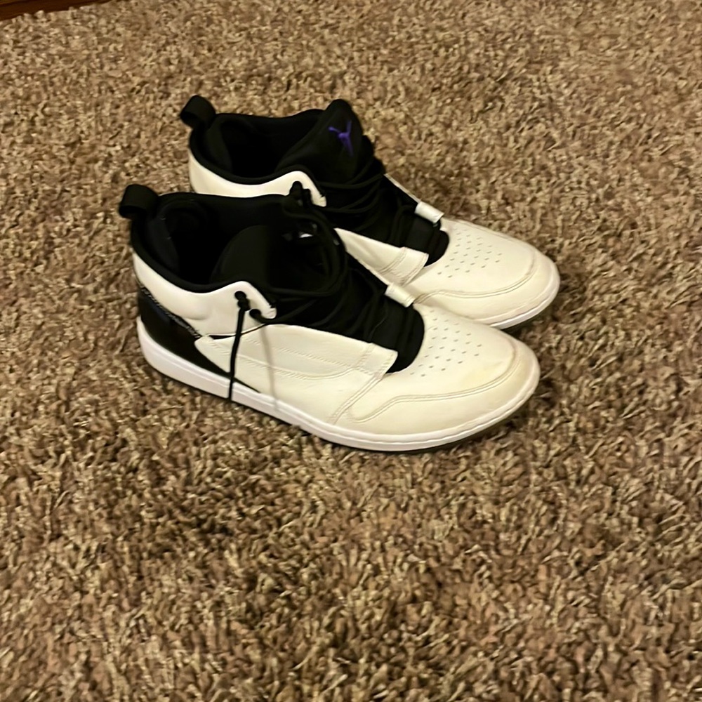Jordan Sneakers